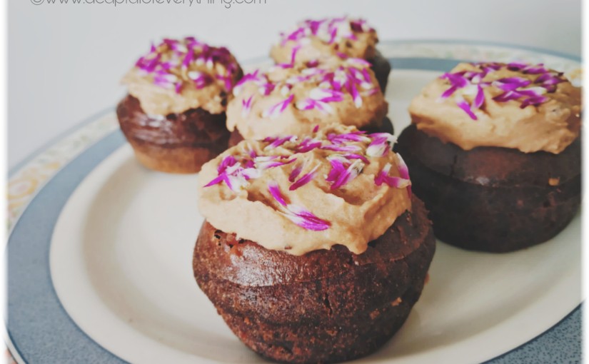 Edible Flower Chocolate Cupcakes (Eggless)